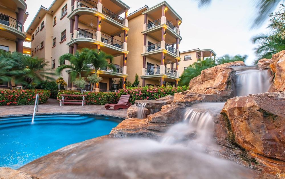 Clarion Suites Roatan At Pineapple Villas French Harbour Exterior foto